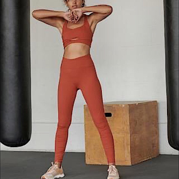 FP MOVEMENT Sienna Freeform Legging Small NWT - Picture 2 of 10